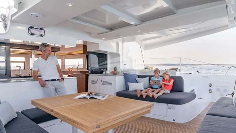 KING VIVI 14m sailing yacht charter, photo 6