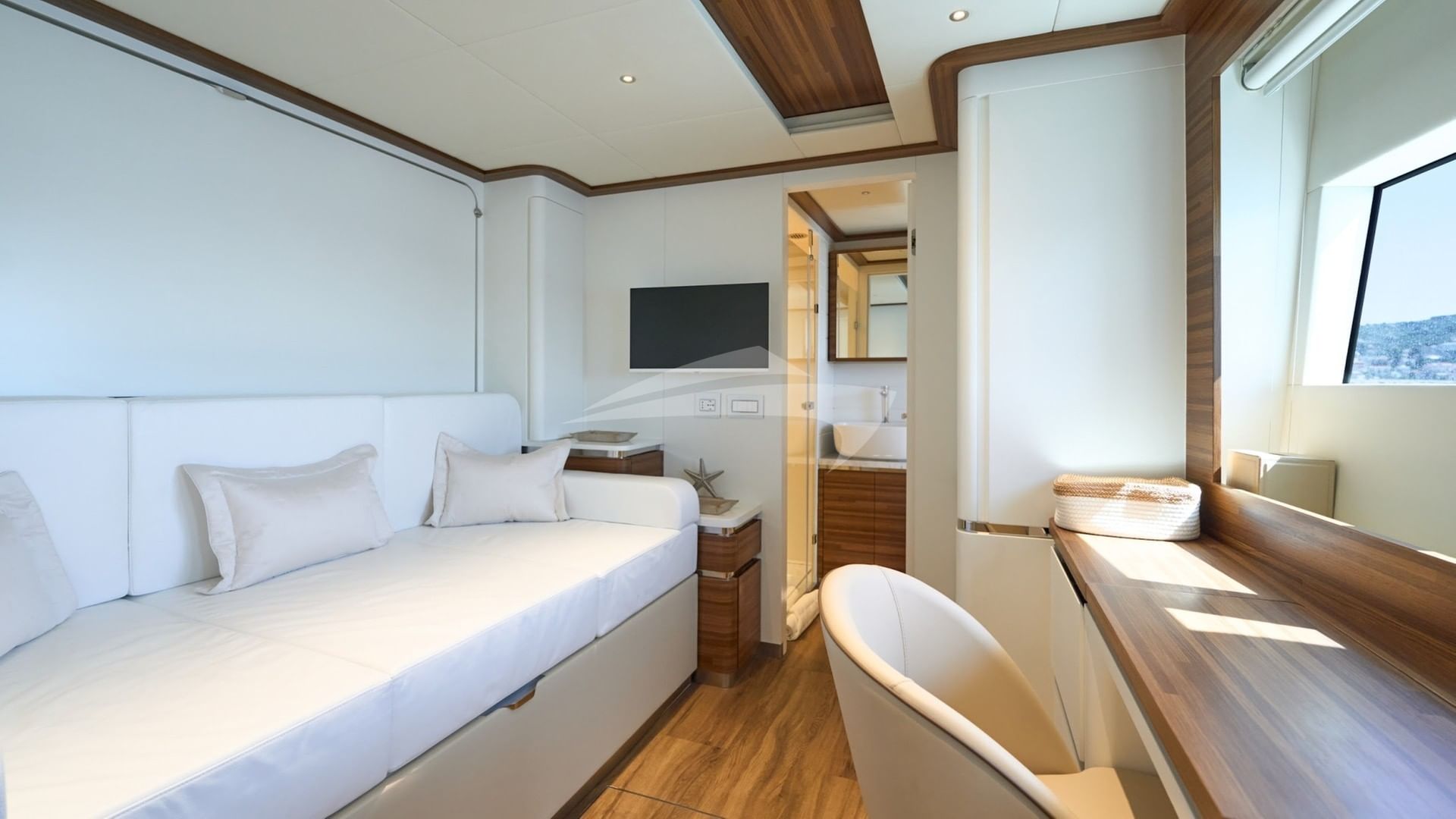 ATRAVERSIA convedrtible studio - triple cabin