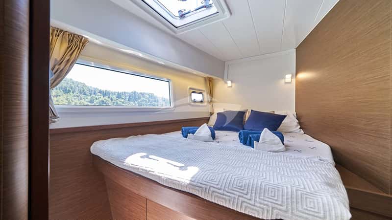 AURA 13m sailing yacht charter, photo 8