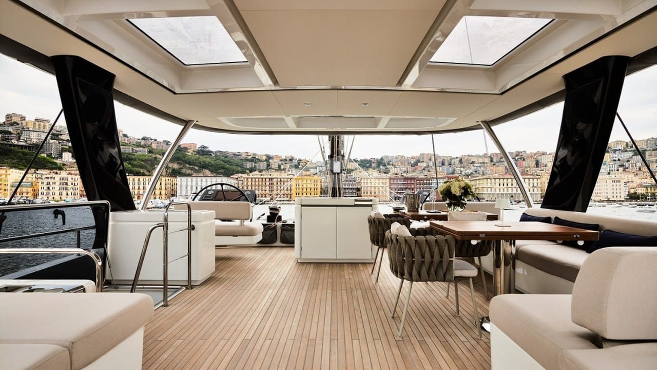 Kajikia flybridge other view