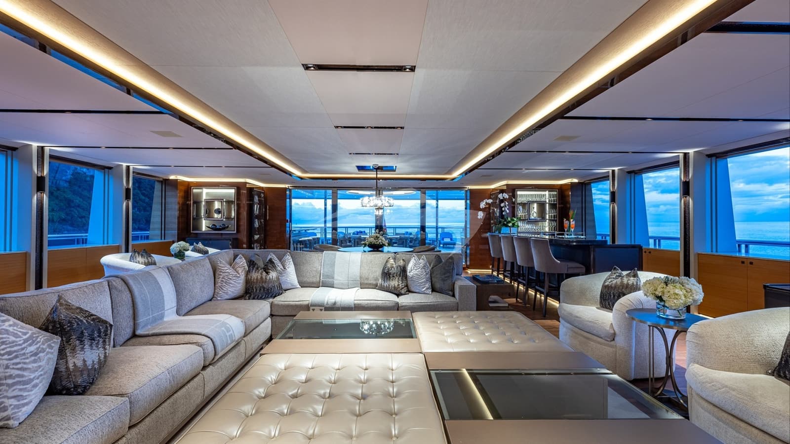 TOP FIVE II, photo from the yacht portfolio 5