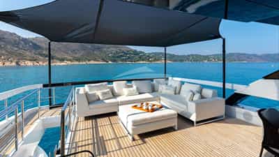 Top Deck
