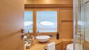 Twin Bathroom