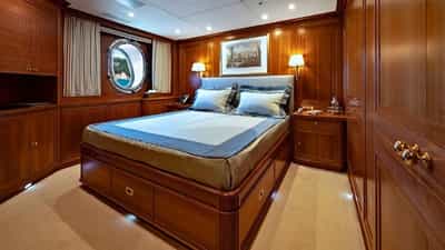 VIP Cabin