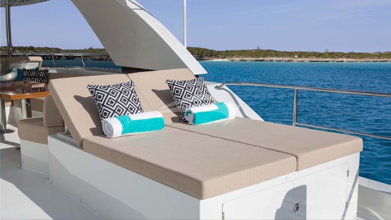 Flybridge Sun Pad