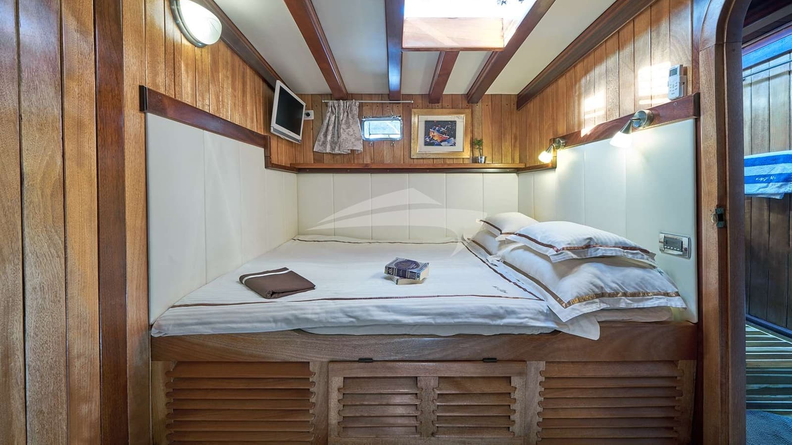 LIBRA, photo from the yacht portfolio 8