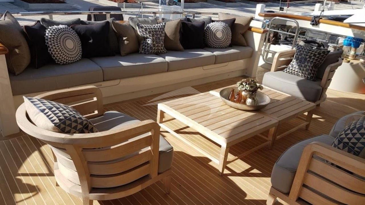 Deck Seating