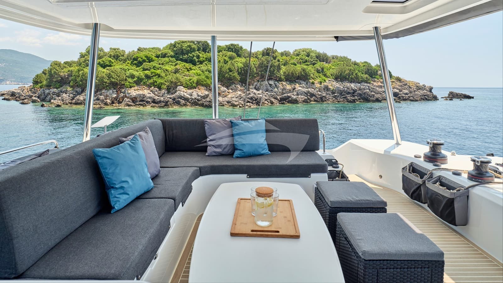 AZUL, photo from the yacht portfolio 17