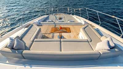 Bow Seating