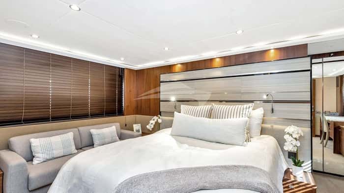 SNOWBIRD 23m motor yacht charter, photo 5