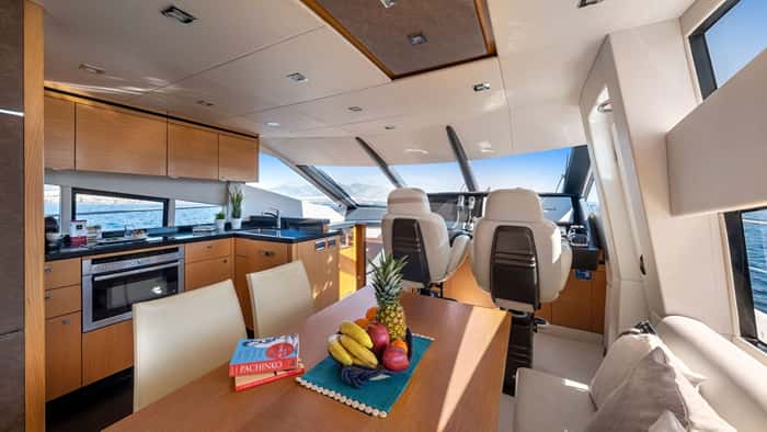 POLPO 21m motor yacht charter, photo 3
