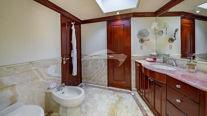 COCO RAY 49m motor yacht charter, photo 9