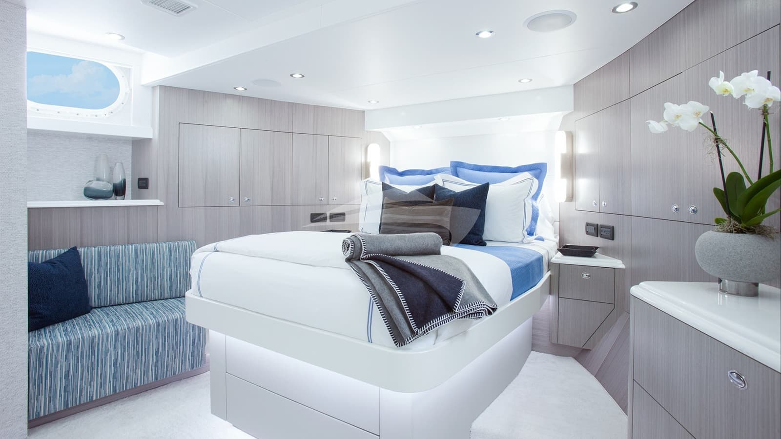 HANNAH, photo from the yacht portfolio 14