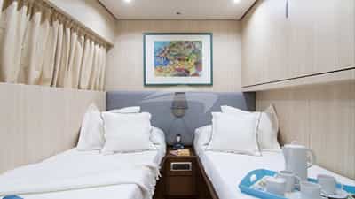 Twin Cabin
