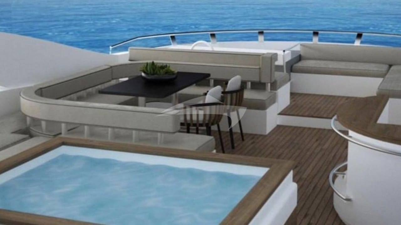 Deck Jacuzzi