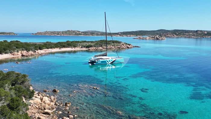 AVEL VAEZ 18m sailing yacht charter, photo 3