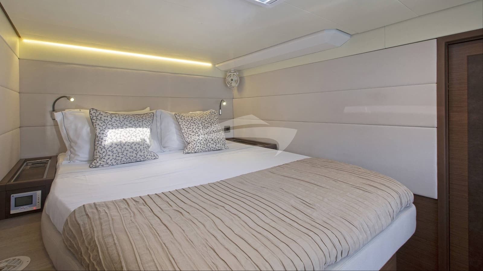 PHANTOM, photo from the yacht portfolio 22