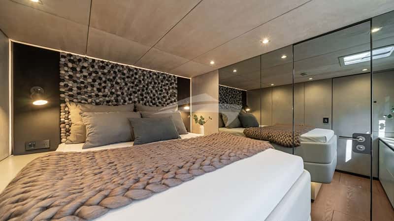 AHALYA 18m sailing yacht charter, photo 9
