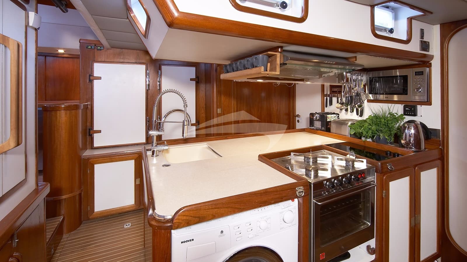 NOHEEA, photo from the yacht portfolio 4