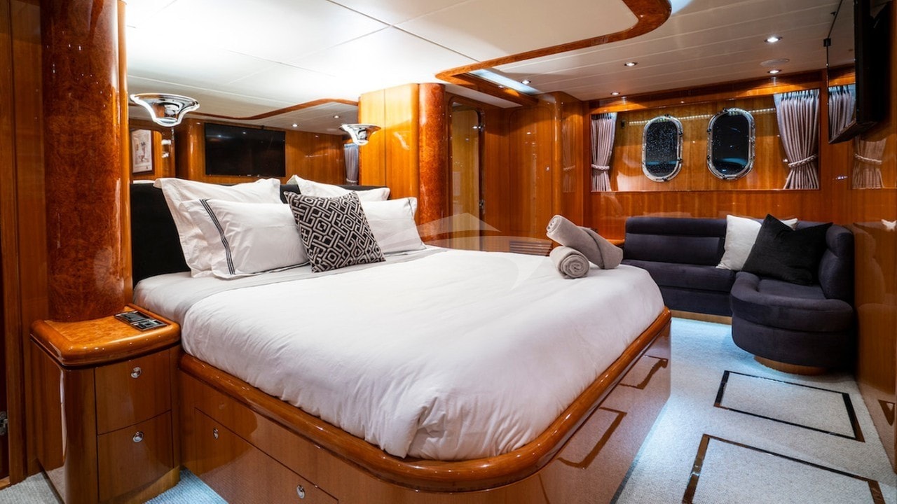 Master suite
