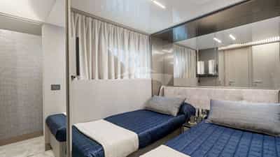 Twin Cabin