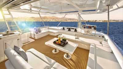 Flybridge and Helm