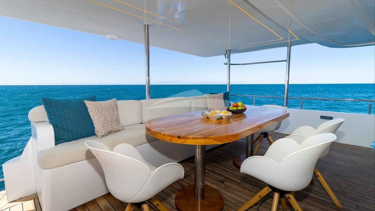 SUNDECK
