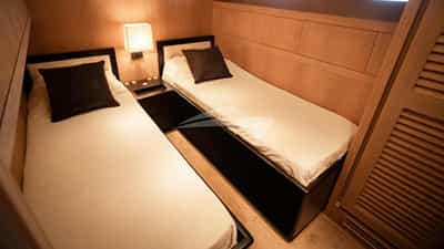 Twin Cabin