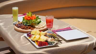 Foredeck Dining