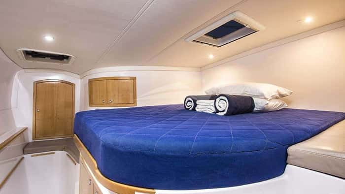 PRIVATEER 16m sailing yacht charter, photo 5