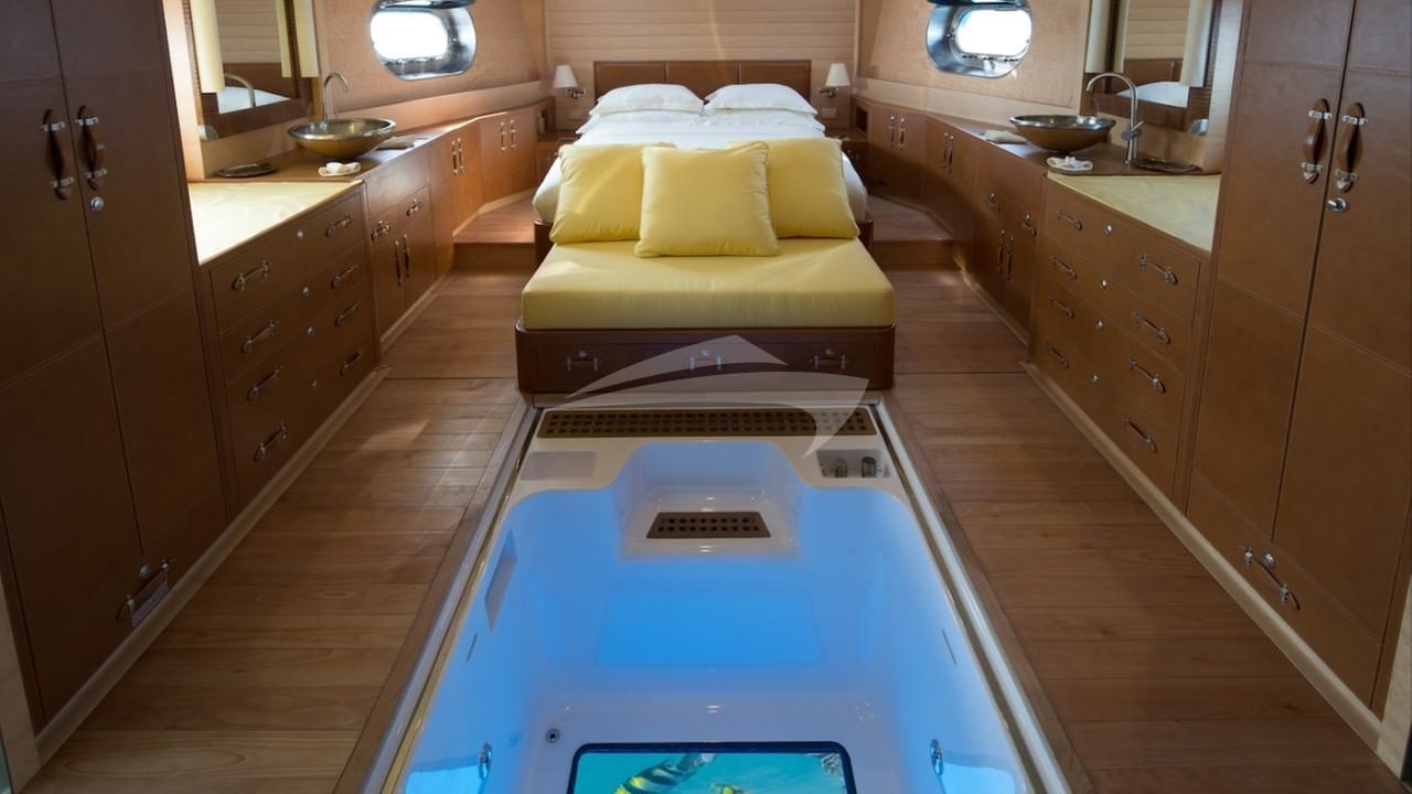 Master Cabin with glass bottom Jacuzzi