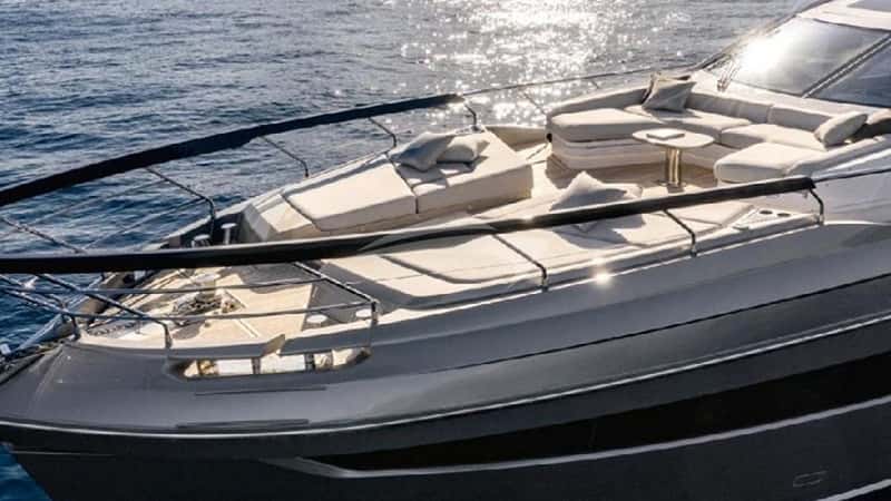 NEVER GIVE UP 25m motor yacht charter, photo 9
