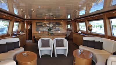 Saloon & Dining