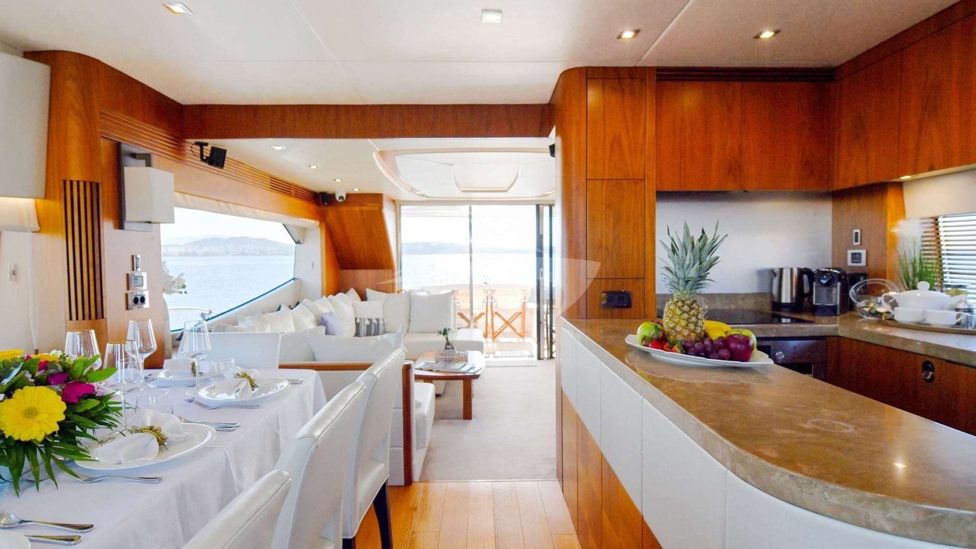 Dining & Galley