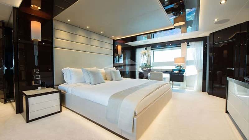 AQUA LIBRA 40m motor yacht charter, photo 7
