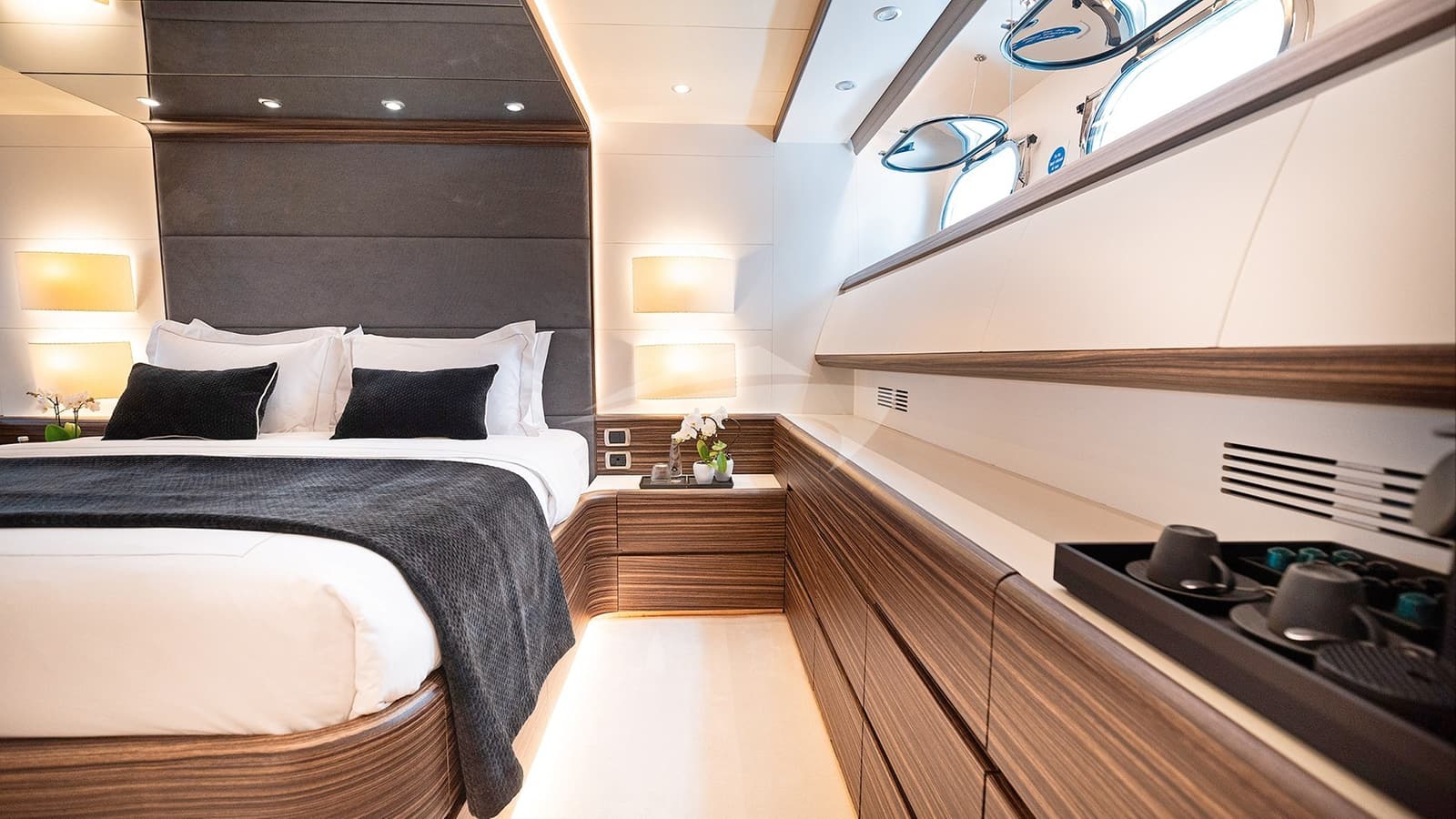PAREAKI II, photo from the yacht portfolio 10