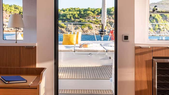 LOCATION 5.8 18m sailing yacht charter, photo 4