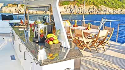 Beautiful Outdoor Kitchen