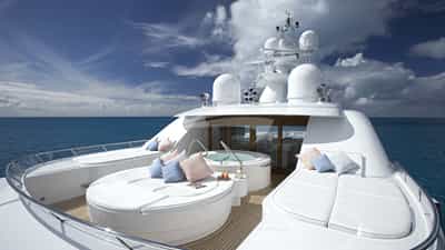Sun Deck & Jacuzzi