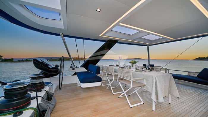 AMADA MIA 21m sailing yacht charter, photo 4