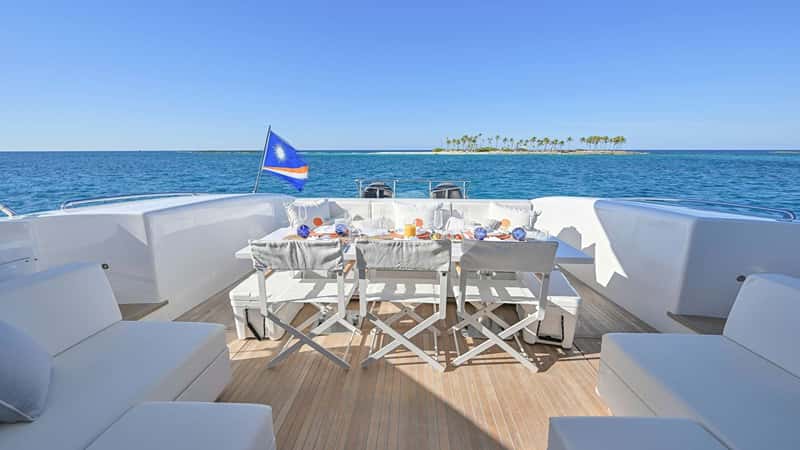 TOTAL 33m motor yacht charter, photo 2