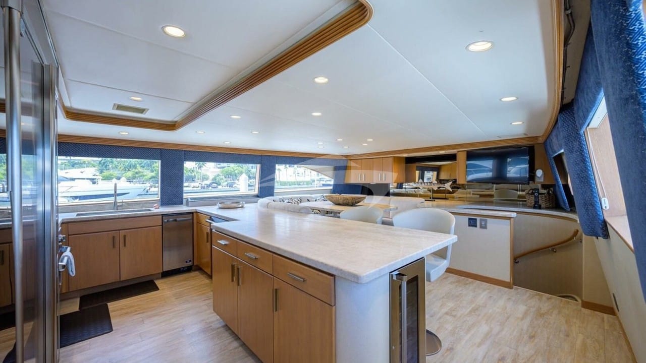 Motor Yacht HARD TIMES (6)