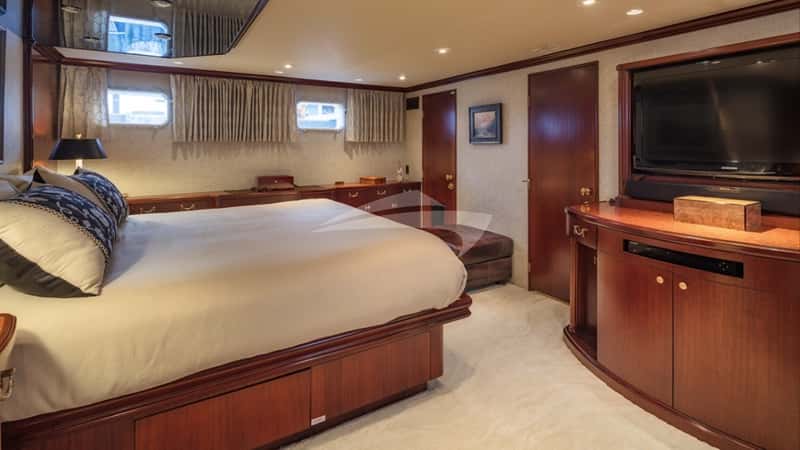 BLACKWOOD 31m motor yacht charter, photo 8