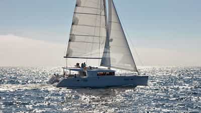 Come sailing on Hawkeye!