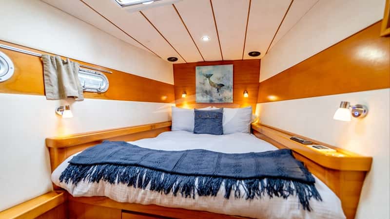TABULA RASA 17m sailing yacht charter, photo 10