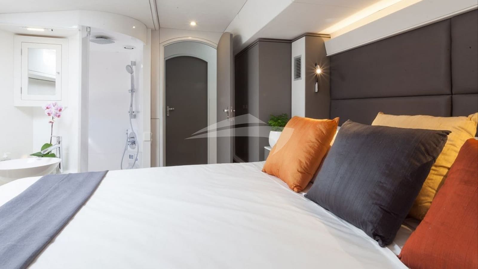 OUT OF OFFICE, Aufnahme aus dem Yachtportfolio 13