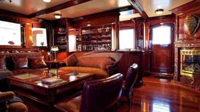 Main saloon