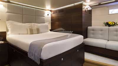 Port VIP Guest Cabin