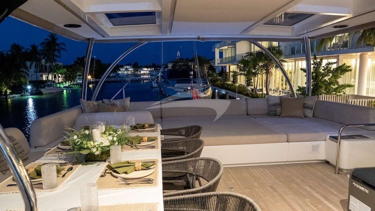 Flybridge