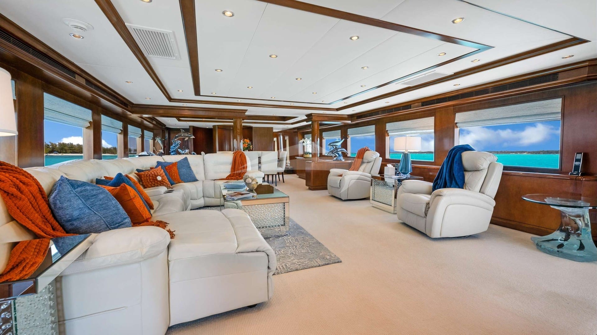 Main Salon Looking Forward